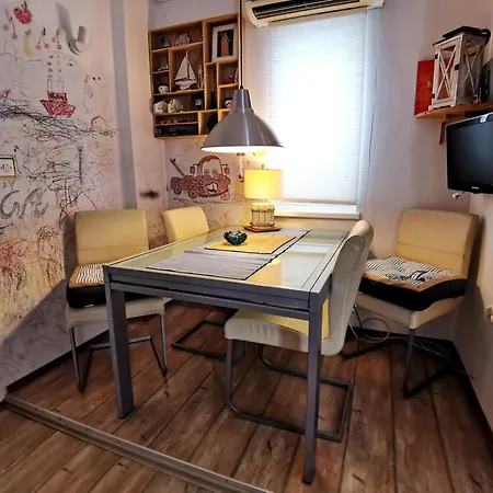House Gabriel - App 2, Krk, Apartman *