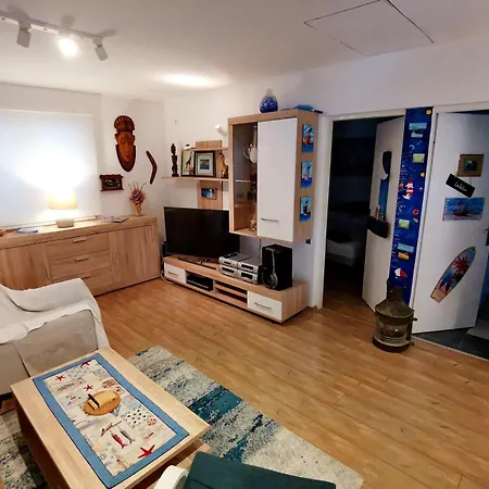 House Gabriel - App 2, Krk, Διαμέρισμα Kornić